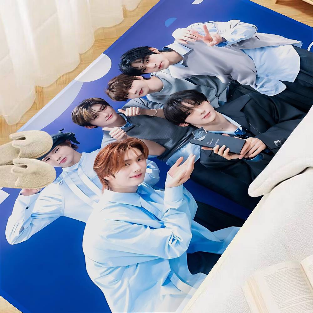 Home Textiles Group - Tappetino da cucina Kpop Group T-Tws,