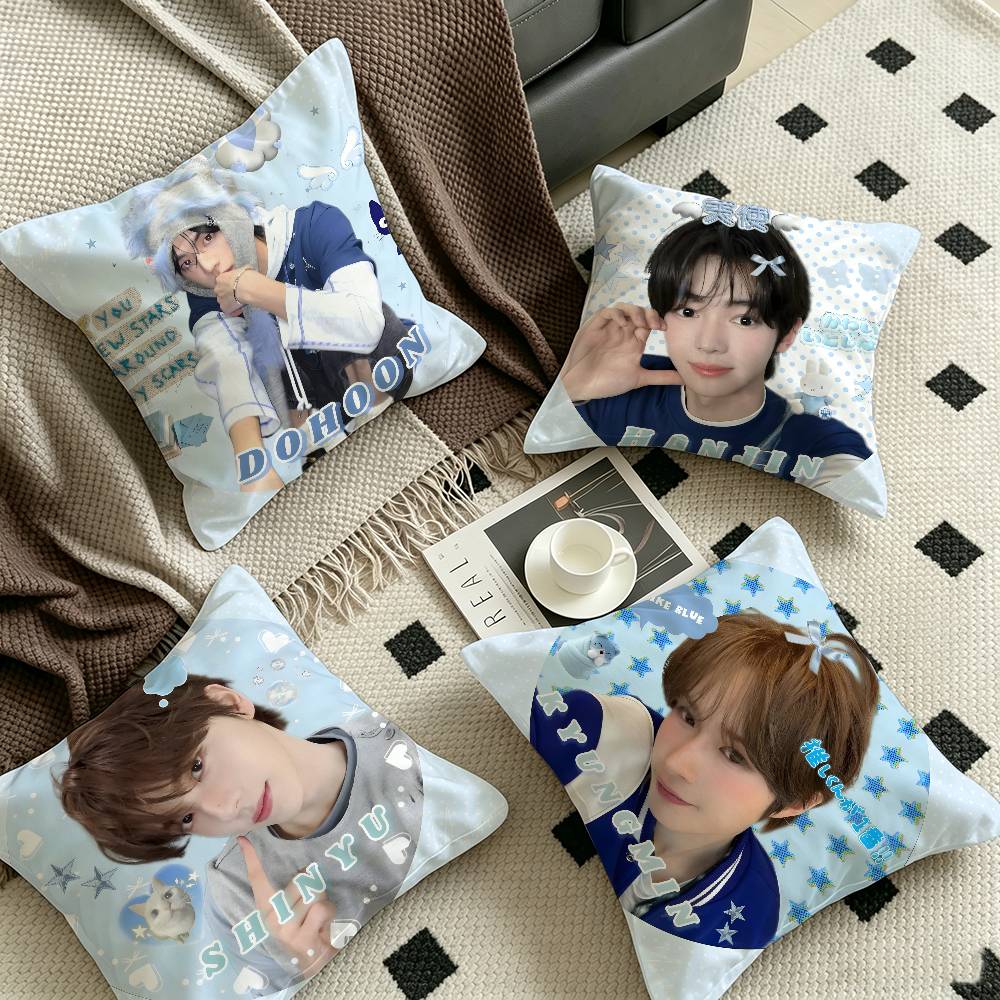 Cuscino Kpop Group T-TWS, Rega - Home Textiles Group recensione e prezzo