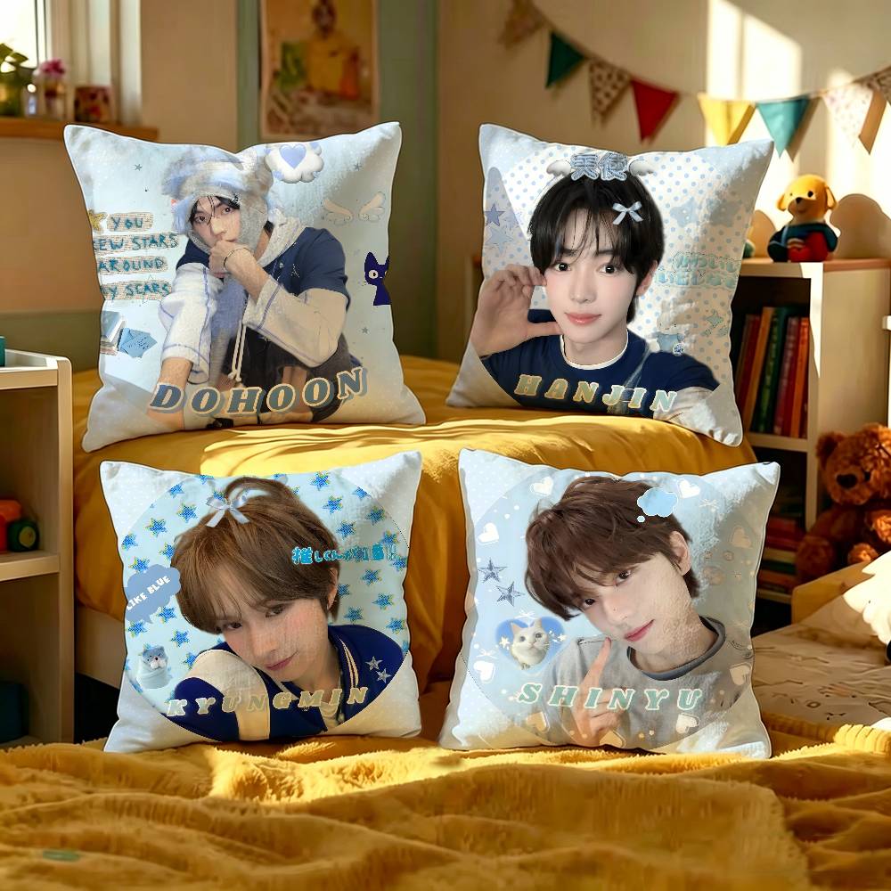 Cuscino Kpop Group T-TWS, Rega - Home Textiles Group recensione e prezzo